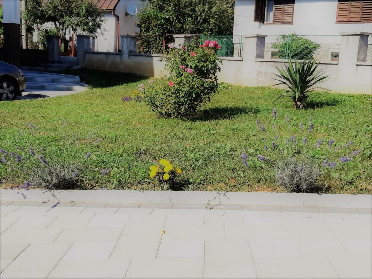 Apartment Upper Town Gospić Dış mekan fotoğraf