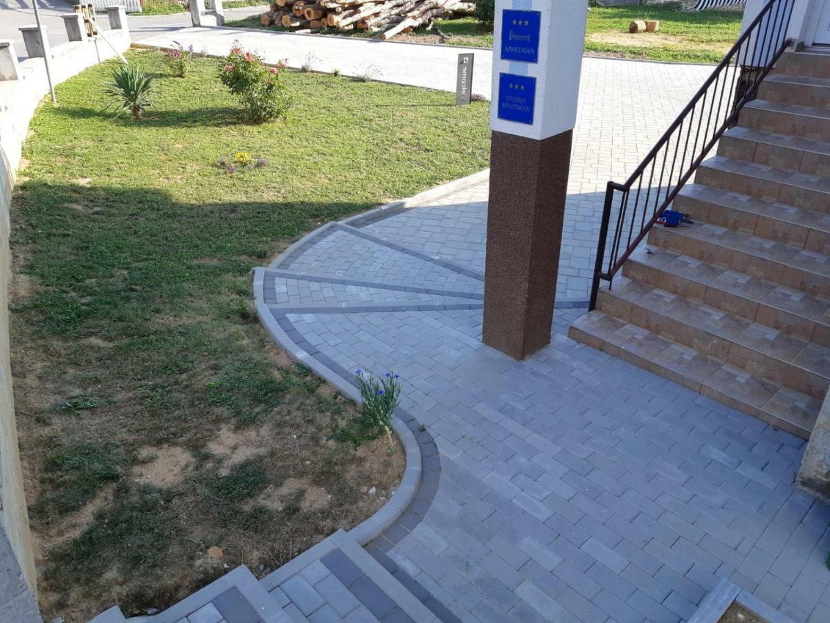 Apartment Upper Town Gospić Dış mekan fotoğraf